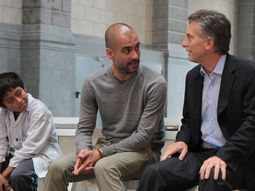 el messi verdadero es mucho mejor que el de la play station el messi verdadero es mucho mejor que el de la play station