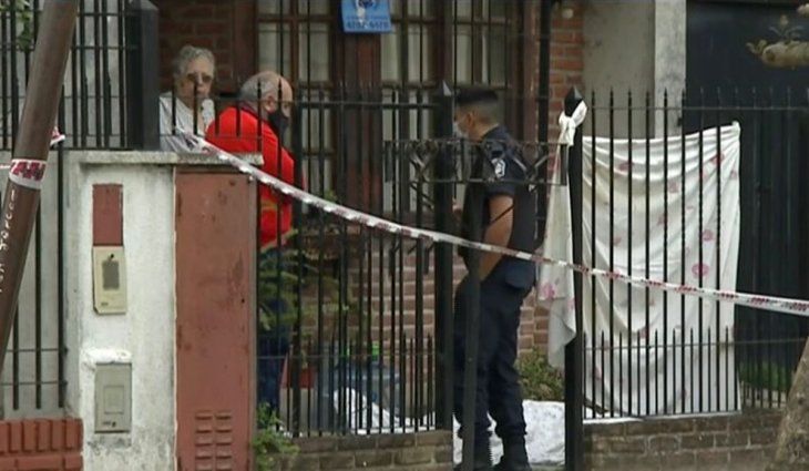 Quilmes: mataron de una puñalada a un chico de 17 años cuando iba a la escuela para robarle la bicicleta