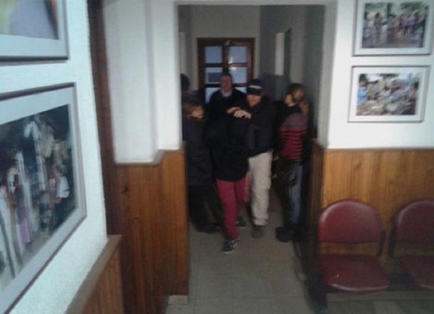 Detienen a un amigo de la joven que recibió 15 puñaladas