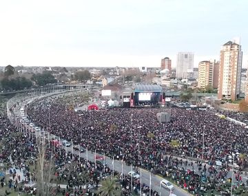 El festival 40 años con Abuelas hizo vibrar a miles de personas en Tigre