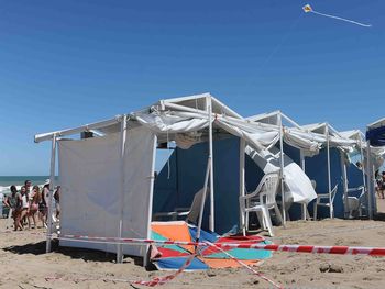 Los balnearios de la Costa deberán instalar pararrayos