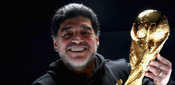 Diego Maradona y la copa del mundo