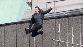 Tremenda caída de Tom Cruise en pleno rodaje Tremenda caída de Tom Cruise en pleno rodaje