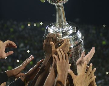 ¿Boca y River van a la Copa Libertadores de 2017 por invitación de la Conmebol?