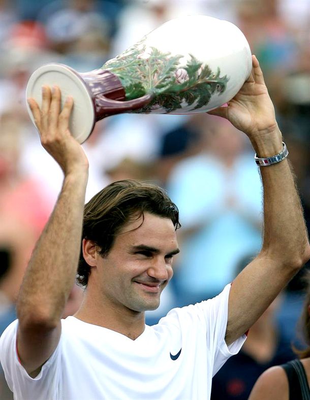 Federer derrotó a Djokovic y se coronó en Cincinnati