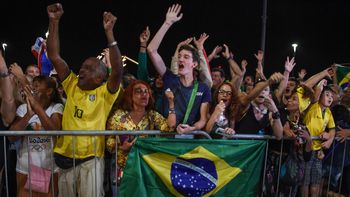 exploto el maracana con el desfile de brasil en la inauguracion de rio 2016 exploto el maracana con el desfile de brasil en la inauguracion de rio 2016