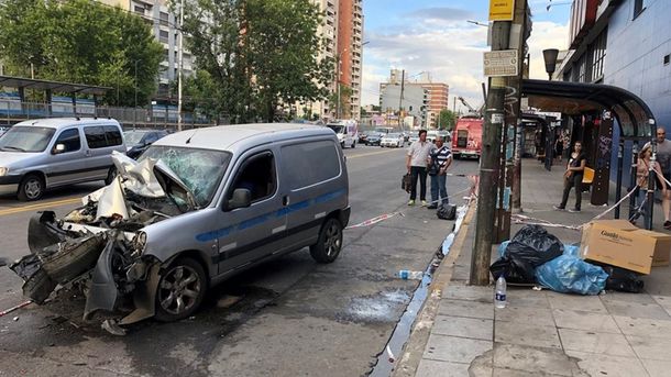 Trágico accidente en Ramos Mejía: perdió en control de la camioneta y atropelló a un hombre