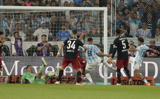 Qué hizo Matías Galarza Fonda en el vestuario de River tras el gol de Racing que desató las críticas