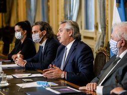 Alberto Fernández se reunió con gobernadores y se espera que anuncie cómo serán las nuevas etapas del ASPO y el DISPO