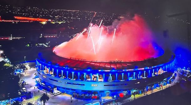 Los memes del recibimiento de Racing ante Flamengo: el Cilindro se tiñó de rojo y las redes no perdonaron