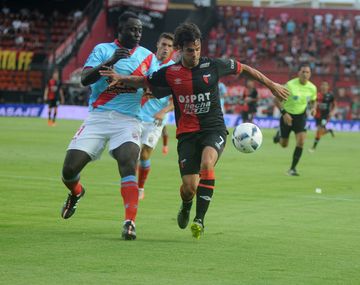 Colón se hizo fuerte de local y venció a Arsenal