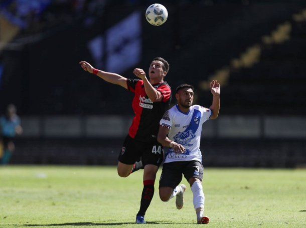 Copa Argentina: Newells le ganó a Midland y pasó de ronda
