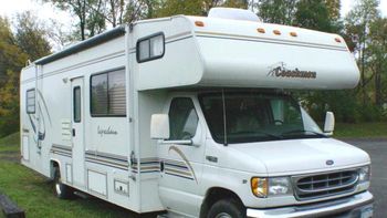 alquiler de motorhome: entre el mundial y el camping chic alquiler de motorhome: entre el mundial y el camping chic