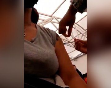 El descargo de la enfermera de la jeringa vacía: No estaba cargada