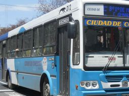 El transporte urbano de pasajeros de Córdoba, paralizado por 24 horas