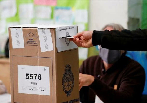 Elecciones 2023: Cerraron los comicios en La Pampa, Salta y Tierra del Fuego