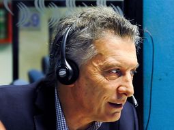 Macri visitó una sede de la Anses Macri visitó una sede de la Anses
