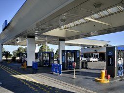 Estaciones de servicio seguirán aceptando pagos con tarjetas de crédito
