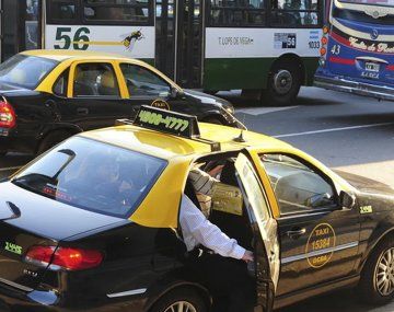 Sube todo: aumentan los taxis en la Ciudad. 