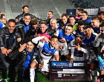 Un jugador de Almagro se burló de Boca en pleno festejo tras el batacazo