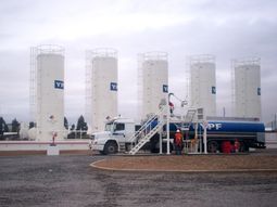 tras el bloqueo de comunidad mapuche, la planta de loma la lata vuelve a funcionar tras el bloqueo de comunidad mapuche, la planta de loma la lata vuelve a funcionar