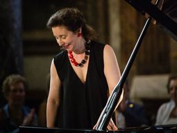 Destrozan en una mudanza un piano valuado en US$200 mil