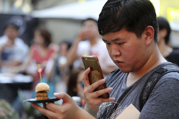 Un foodie chino comparte la experiencia del Día Mundial de las Tapas