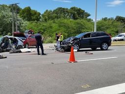 uruguay: dos argentinos graves por un choque en ruta hacia punta del este uruguay: dos argentinos graves por un choque en ruta hacia punta del este