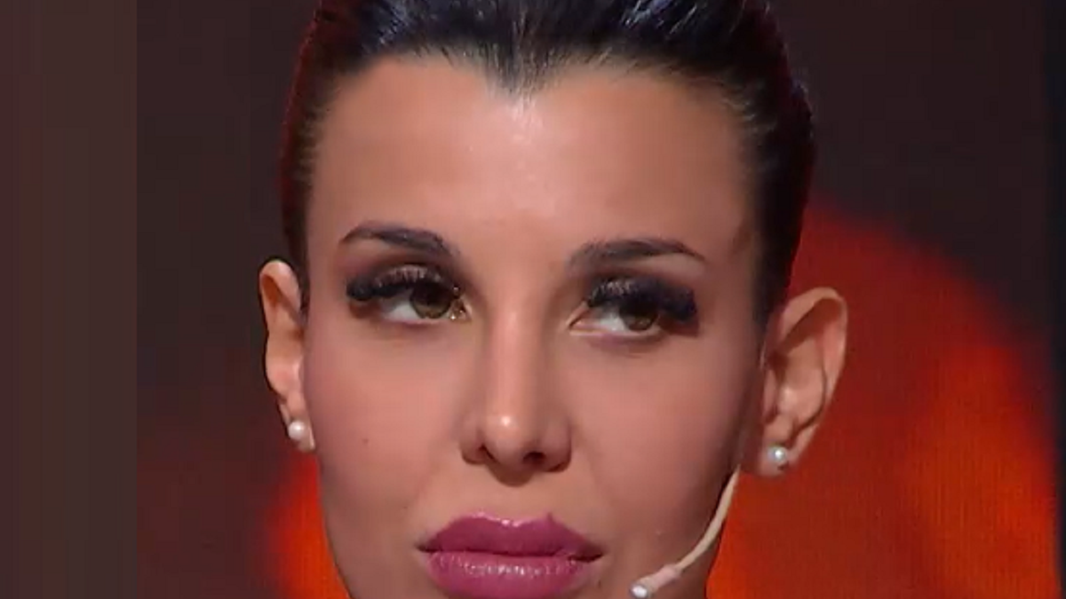 charlotte-caniggia-no-se-habla-con-su-papa-pajaro-podemos-hablar-ph-telefepng