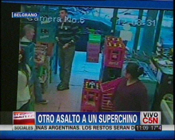 Asaltan un súper chino en Belgrano cerca de un edificio desvalijado 