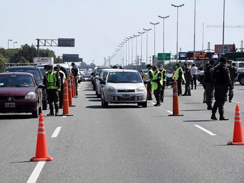 Planifican asignar carriles exclusivos para médicos