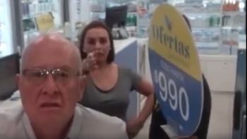 Grabaron a dos chilenos insultando a una inmigrante Grabaron a dos chilenos insultando a una inmigrante