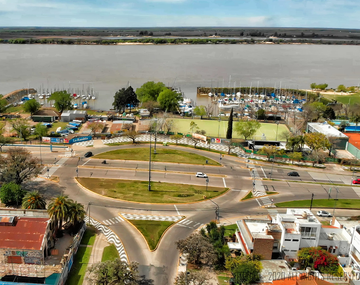 Escapadas en Buenos Aires: el pueblo con el sánguche de miga más rico y grande