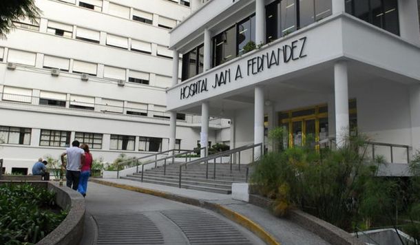 El jefe de Enfermería del Hospital Fernández tiene Covid-19 y está grave
