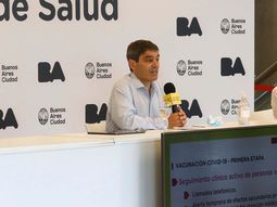 Quirós pidió la apertura de los detalles técnicos de la Sputnik V antes de recibir más dosis