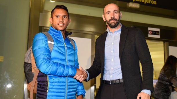 Montoya llegó a Sevilla: ¿vuelve a Rosario o se queda en España?
