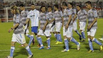 detuvieron a cuatro barras de gimnasia y tiro de salta detuvieron a cuatro barras de gimnasia y tiro de salta