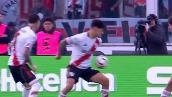 Polémica en Córdoba: el penal que el VAR le otorgó a Belgrano y desató la furia de todo River Polémica en Córdoba: el penal que el VAR le otorgó a Belgrano y desató la furia de todo River
