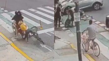 video: motochorros quisieron asaltar a una turista rusa en palermo y fueron detenidos video: motochorros quisieron asaltar a una turista rusa en palermo y fueron detenidos