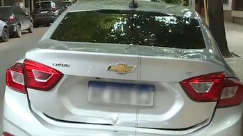 chocaron a periodistas de c5n mientras cubrian otro accidente: el conductor escapo chocaron a periodistas de c5n mientras cubrian otro accidente: el conductor escapo