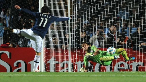 A corazón abierto: Tevez confesó cuál fue el momento más duro de su carrera