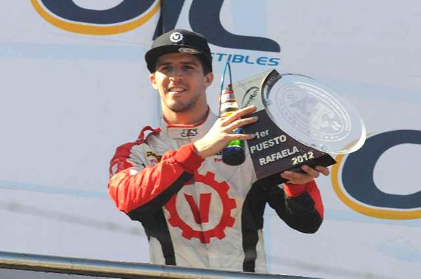 Matías Rossi se impuso en Rafaela y sigue en la punta del Turismo Carretera