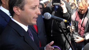 no lo pude convencer de que vuelva, bromeo insaurralde no lo pude convencer de que vuelva, bromeo insaurralde