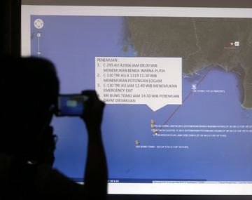 {altText(,Detectaron el punto exacto en el que se estrelló el vuelo #QZ8501)}