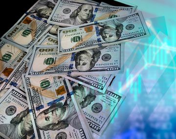 El dólar subió por séptimo día y quedó al filo de los 45 pesos 