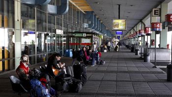 desde esta noche, paran los micros de larga distancia desde esta noche, paran los micros de larga distancia