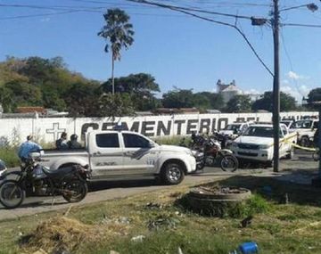 Ocho personas mueren en un tiroteo