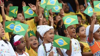 llego el dia: todo listo para la fiesta inaugural del mundial llego el dia: todo listo para la fiesta inaugural del mundial