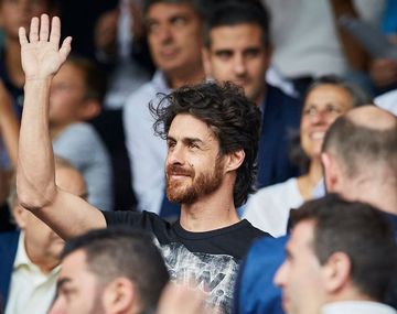 VIDEO: Pablo Aimar fue a ver al Valencia y fue ovacionado por todo el estadio