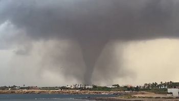 temporal devastador: un violento tornado causo destrozos y heridos en la costa de italia